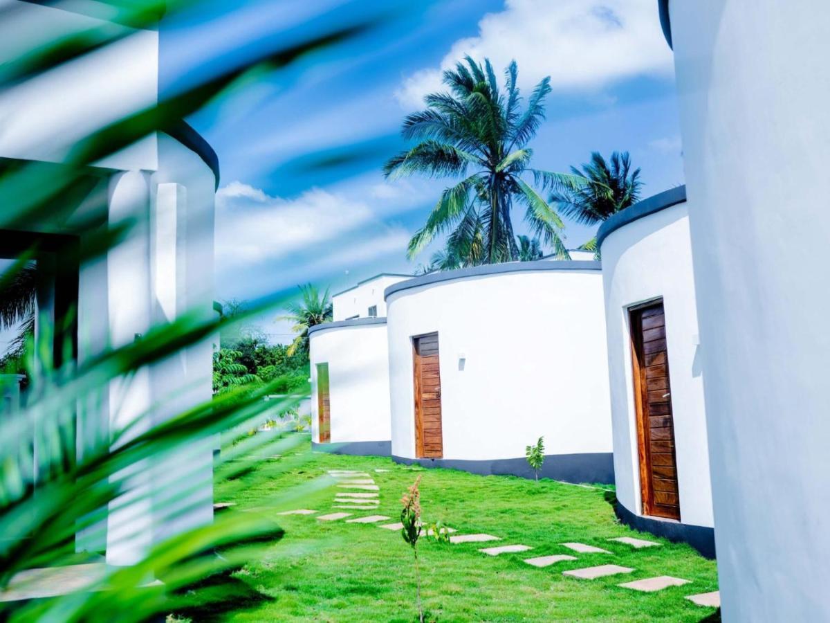 Homeland Bro Dar es Salaam Exterior photo