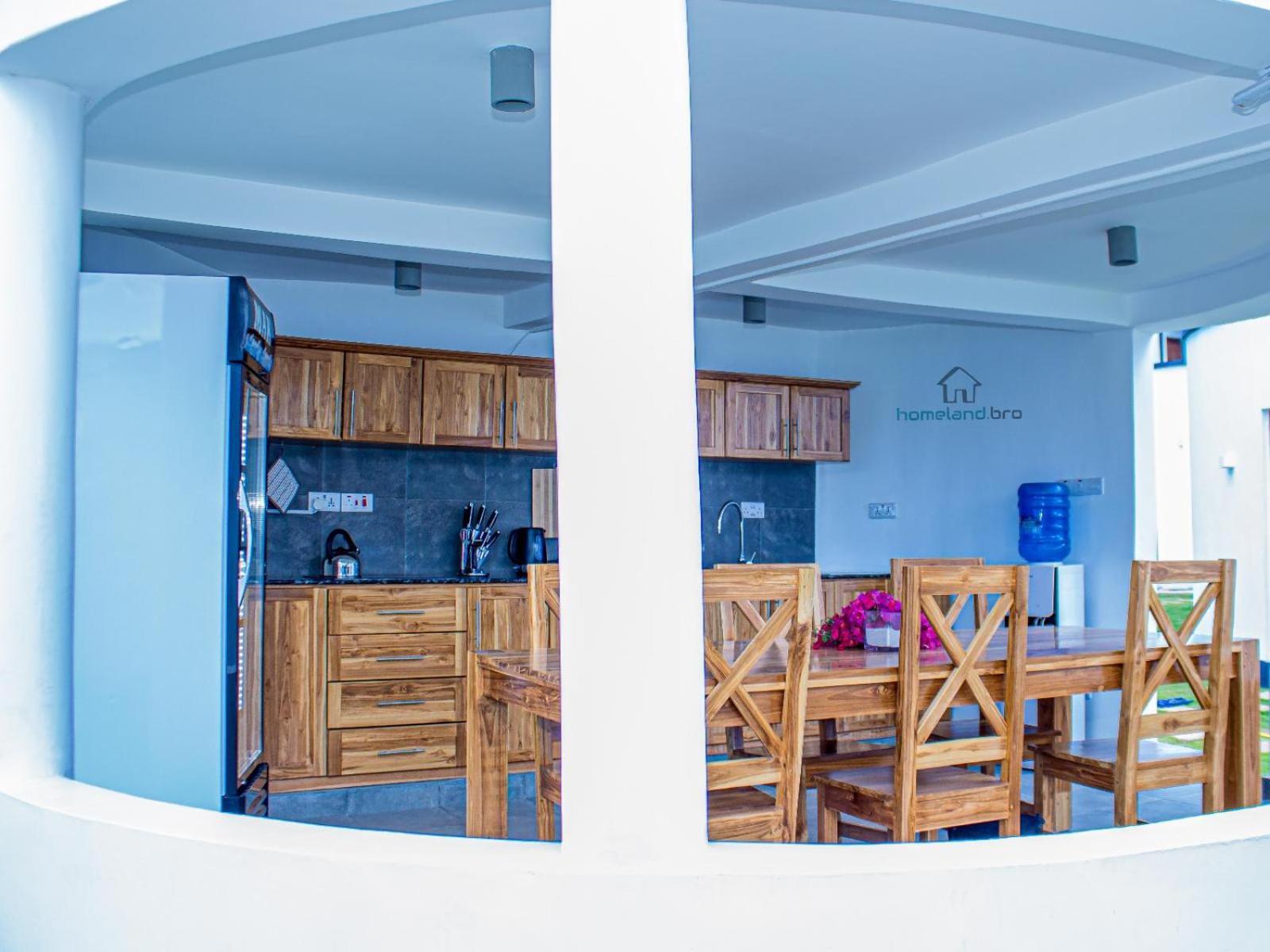 Homeland Bro Dar es Salaam Exterior photo
